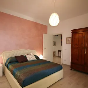 Apartment The Old Laundry Lucca